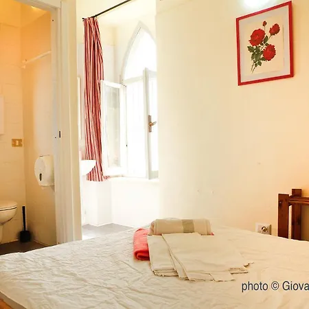 Peace - Casa Della Pace Hostal *