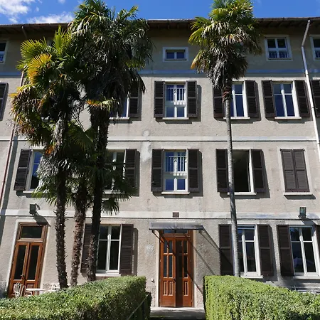 Santangela & מנאג'יו